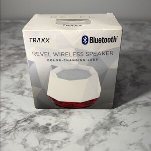 TRAXX Revel Wireless Bluetooth Speaker - White with Red Accent NWT